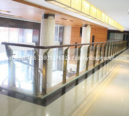 China stainless steel glass handrail glass balustrade balusters/post/column/pillar supplier