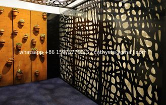China Metallic Color Aluminum Screen Panels For Hotels/Villa/Lobby Interior Decoration supplier