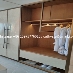 China Custom 304 316 Stainless Steel Cloth Display Stands Women Clothes Display Racks Metal Retail Boutique Gold Clothing Rack supplier