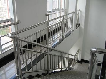 Best price welded mirror finish stainless steel pipe stair handrail 304 steel pipe price supplier